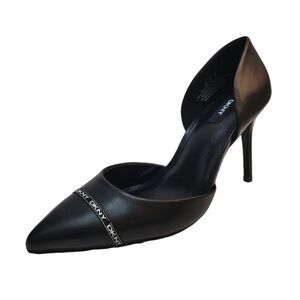 DKNY: Rosetta Dorsay Pump
